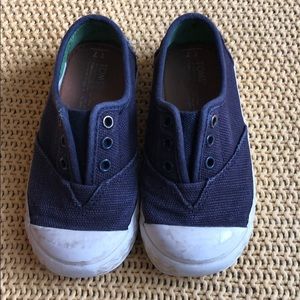 🎈Toms sneakers size T7 free with any order!